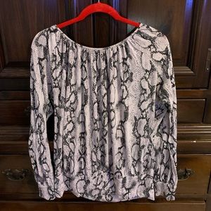 Snake print comfy long sleeve shirt